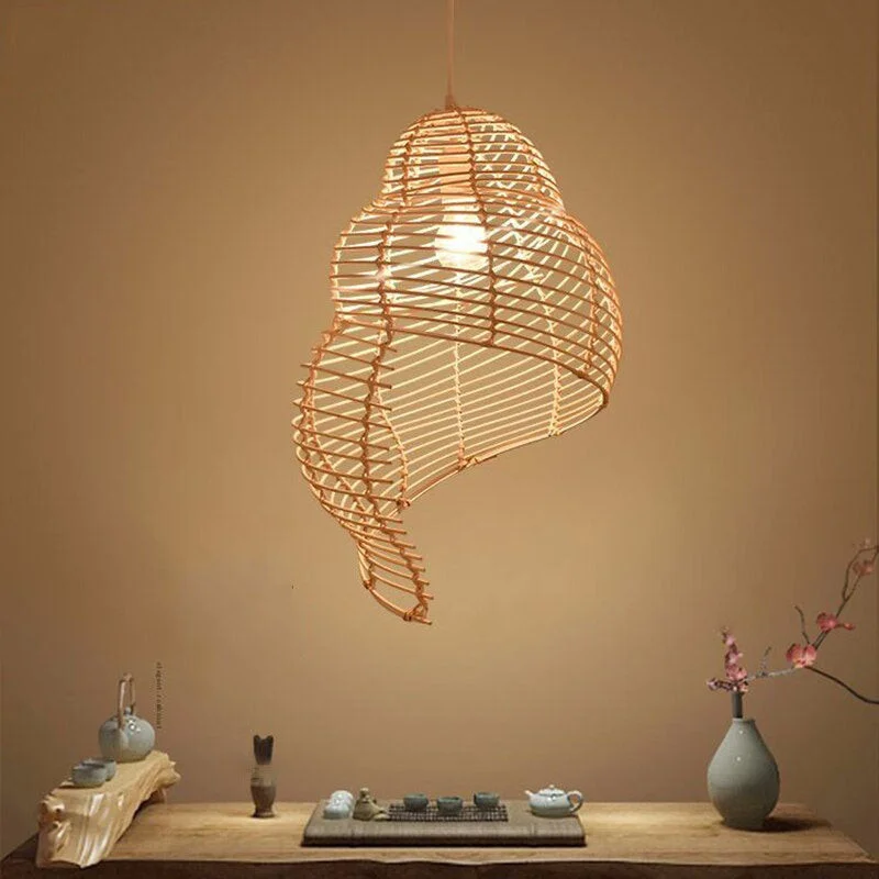 Shell Rattan Pendant Light